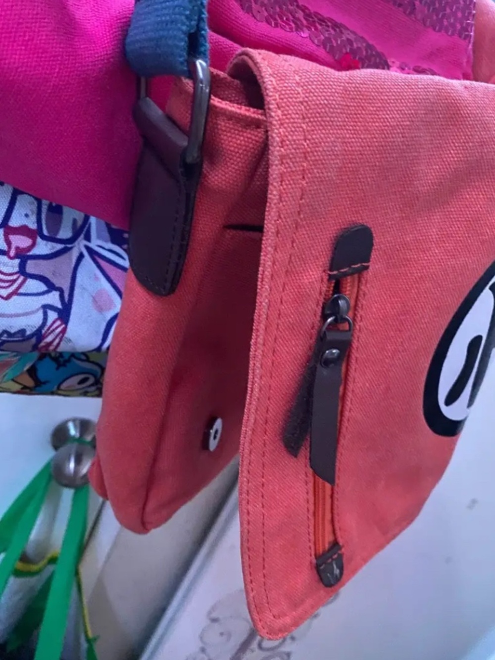 DRAGON BALL MESSENGER BAG - Picture 3 of 4
